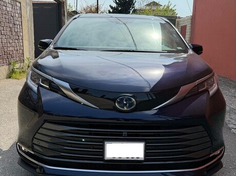 Toyota Sienna 2021