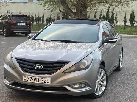 Hyundai Sonata 2010