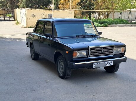 LADA (VAZ) 2107 2011