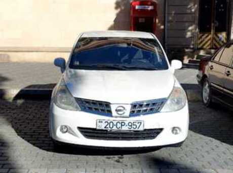 Nissan Tiida 2008