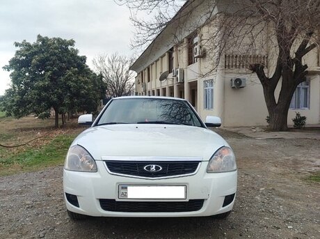 LADA (VAZ) Priora 2011