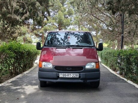 Ford Transit 1998