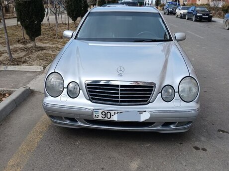 Mercedes E 240 2000