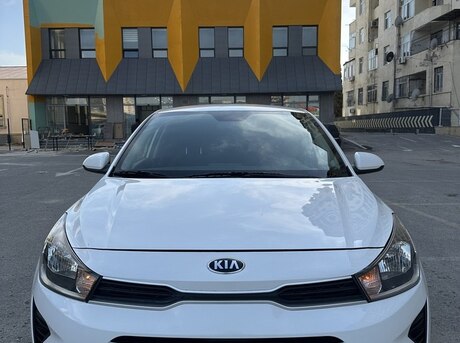 Kia Rio 2021