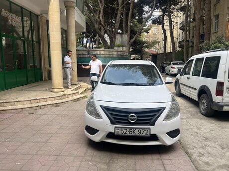 Nissan Sunny 2014