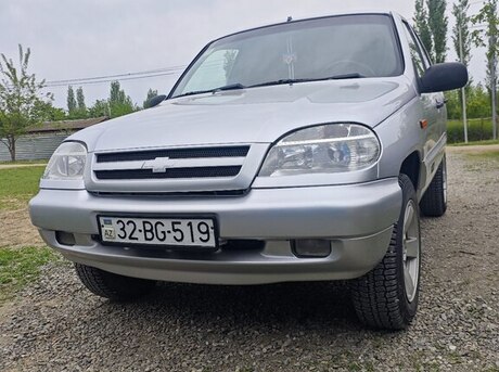 Chevrolet Niva 2008