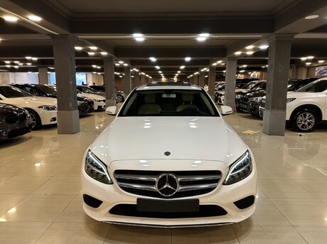 Mercedes C 300