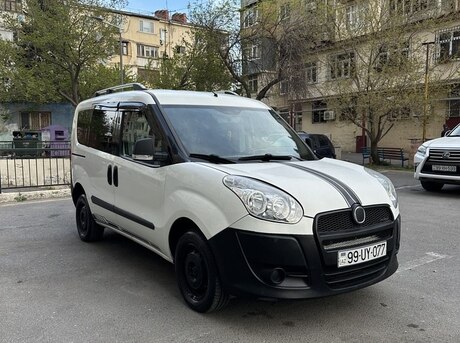 Fiat Doblo 2011