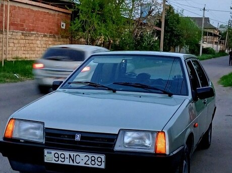 LADA (VAZ) 21099 2000