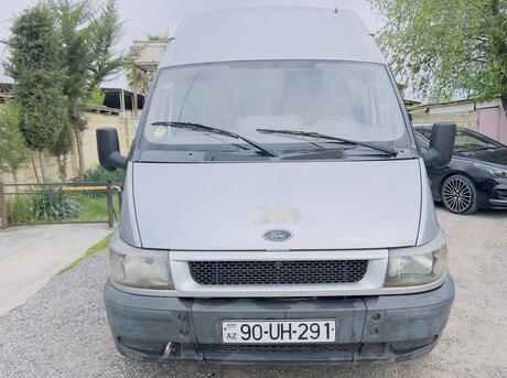 Ford Transit 2000