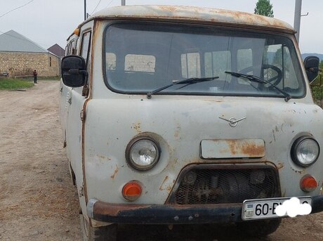 UAZ 2206 1999