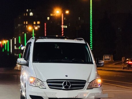 Mercedes Viano