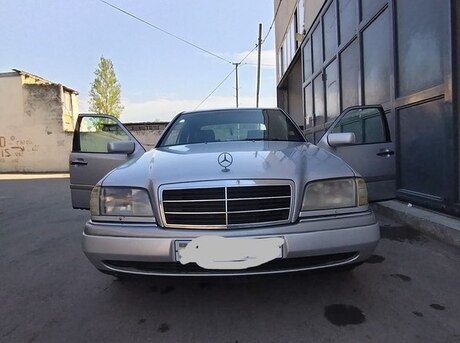 Mercedes C 200 1994