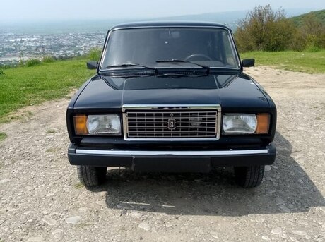 LADA (VAZ) 2107 2011