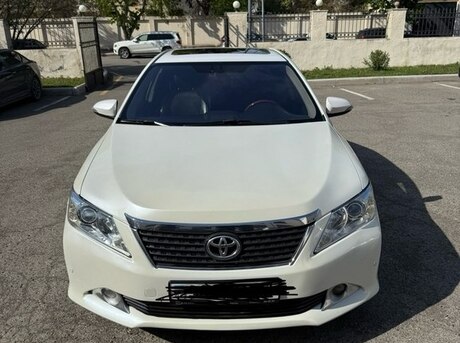 Toyota Camry 2012