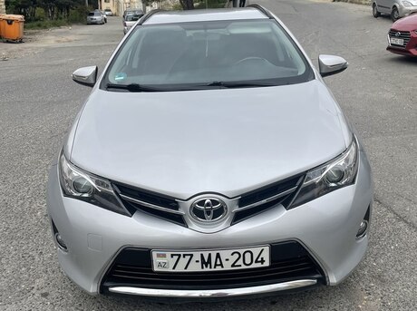 Toyota Auris 2013