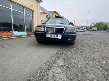 Mercedes C 220 d 2000