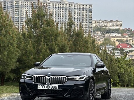 BMW 530e