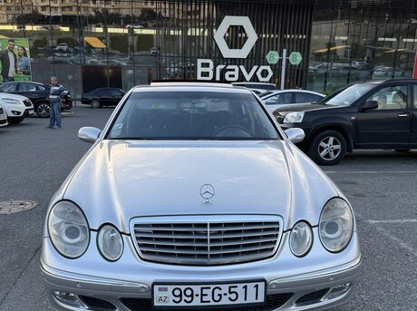 Mercedes E 220 d 2002
