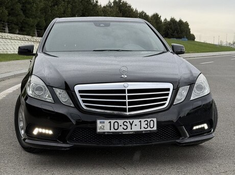 Mercedes E 200