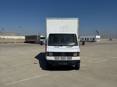 Mercedes 410 D 1994
