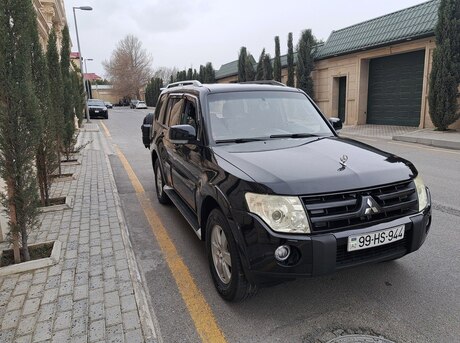 Mitsubishi Pajero 2008