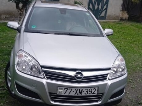 Opel Astra 2009