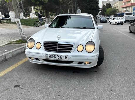 Mercedes E 220 d 2001