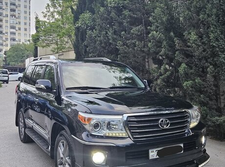 Toyota Land Cruiser 2013