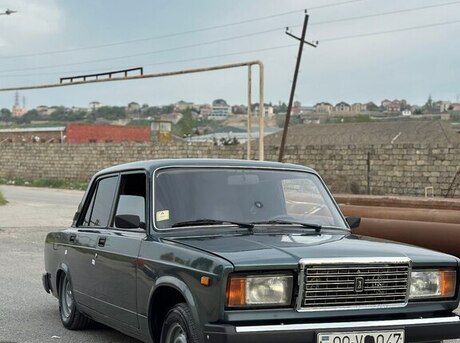 LADA (VAZ) 2107 2010