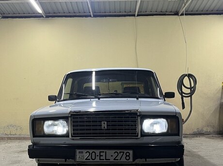LADA (VAZ) 2107 2004
