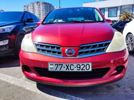 Nissan Tiida 2011