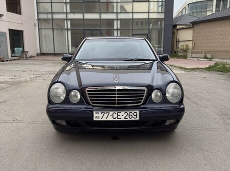 Mercedes E 220 d 2002