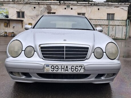 Mercedes E 220 d 2001