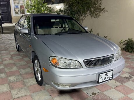 Nissan Maxima