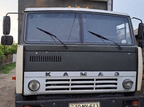 KamAz 53212 1990