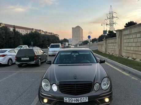Mercedes E 350 4MATIC 2008