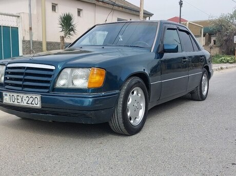 Mercedes E 220 1995