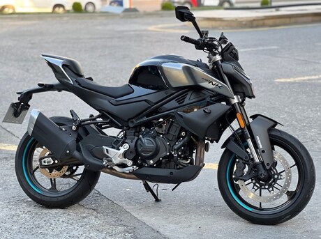 CFMOTO 450 NK