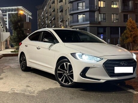 Hyundai Avante 2016