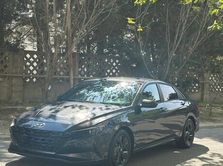 Hyundai Elantra 2020
