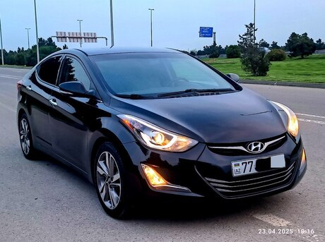Hyundai Elantra 2015