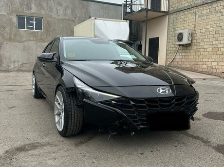 Hyundai Elantra 2021