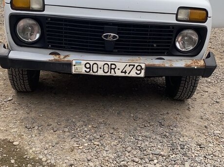 LADA (VAZ) Niva 2009