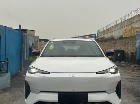 Changan Qiyuan Q05 2025