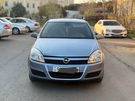 Opel Astra 2005