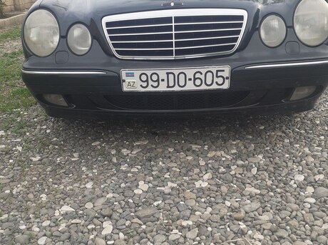 Mercedes E 240 2000