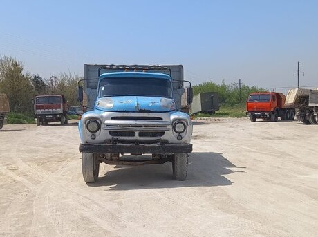 ZIL 130