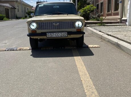 LADA (VAZ) 21011 1986