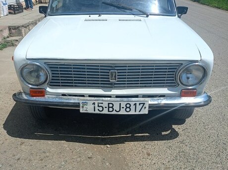 LADA (VAZ) 21011 1988